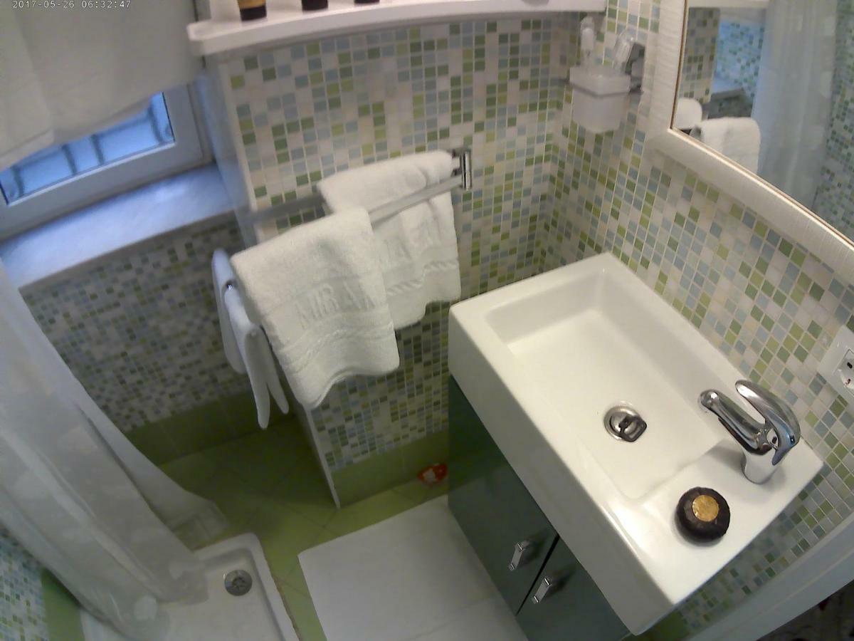 Stazione Marinuzzi Villa Palermo Buitenkant foto