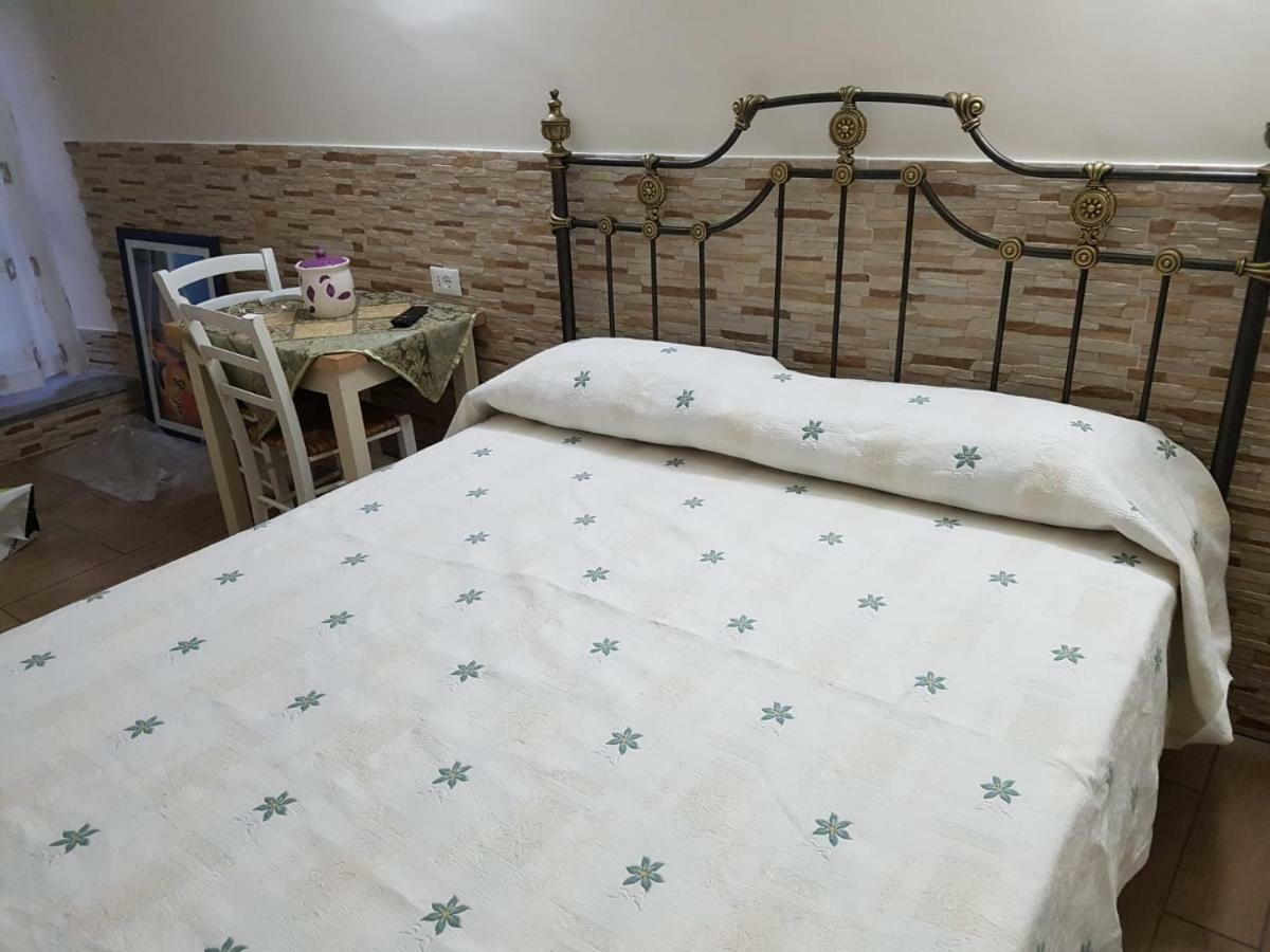 Stazione Marinuzzi Villa Palermo Buitenkant foto