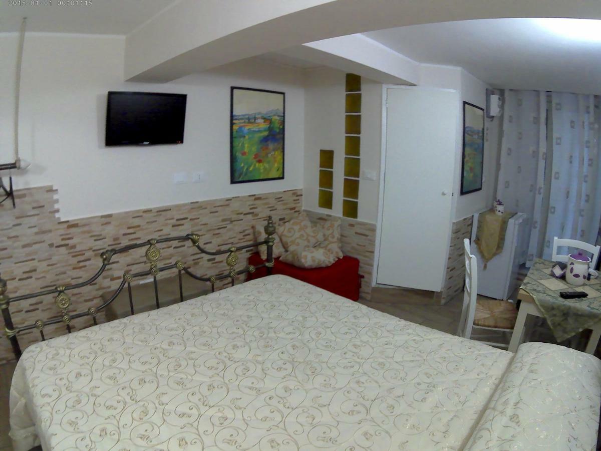 Stazione Marinuzzi Villa Palermo Buitenkant foto