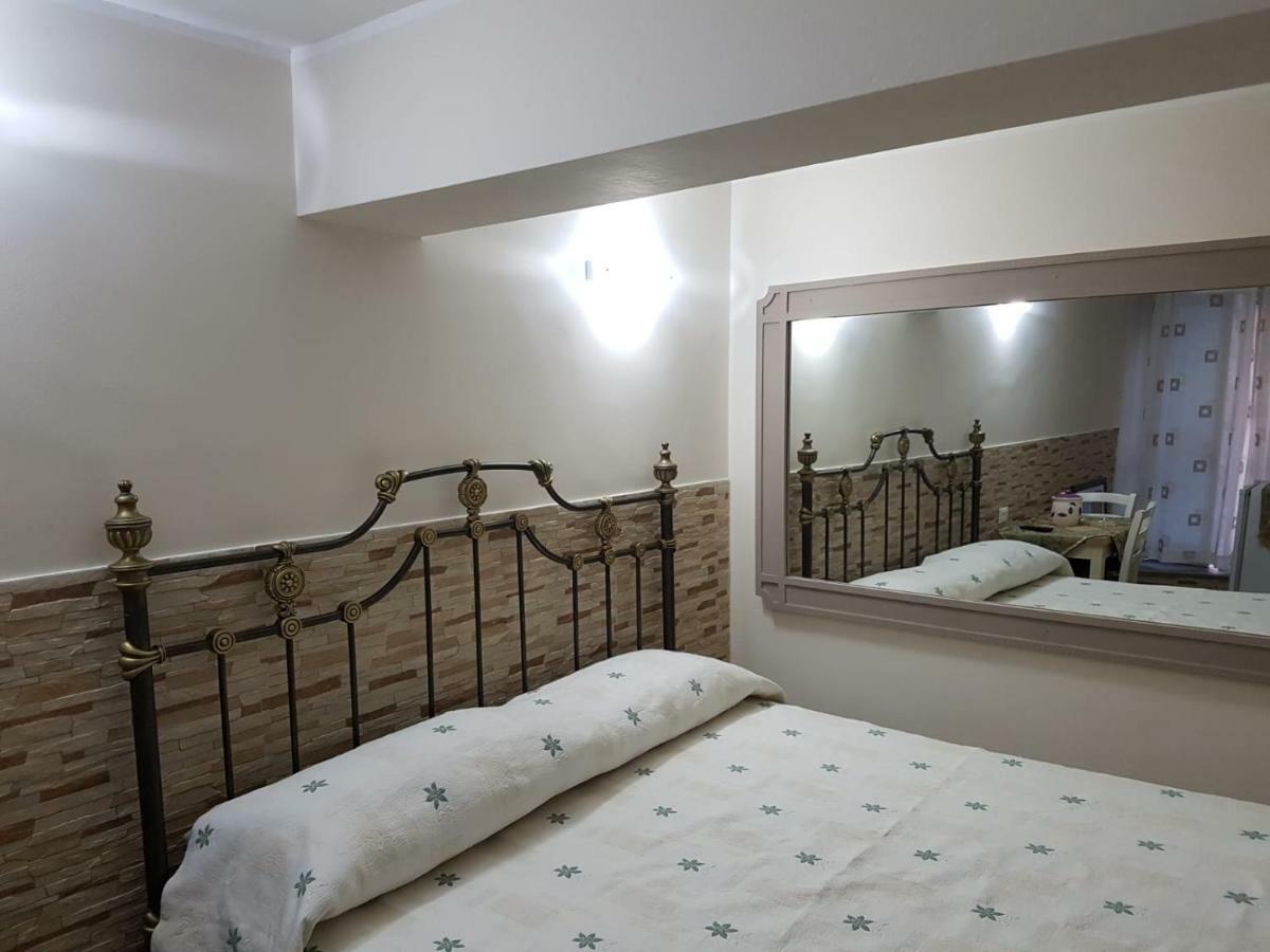 Stazione Marinuzzi Villa Palermo Buitenkant foto