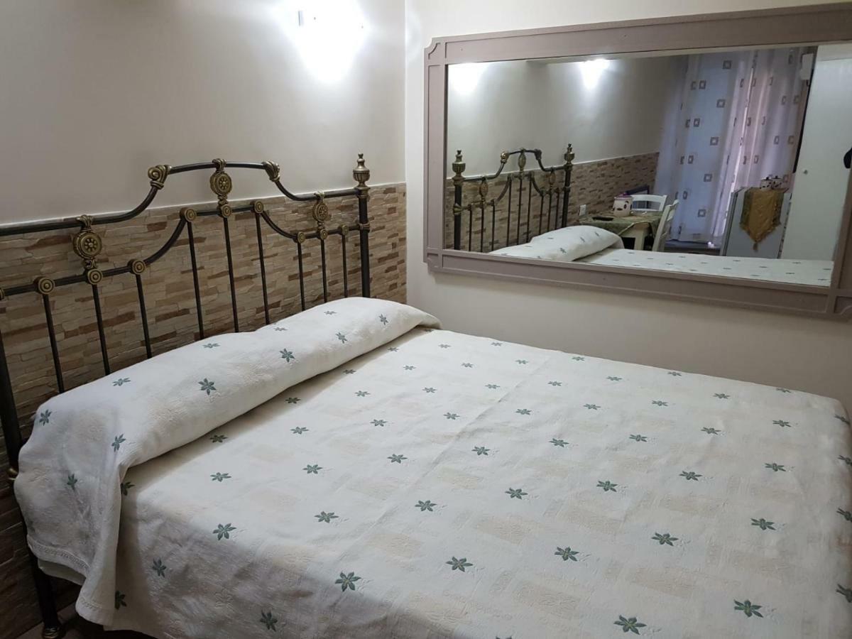Stazione Marinuzzi Villa Palermo Buitenkant foto