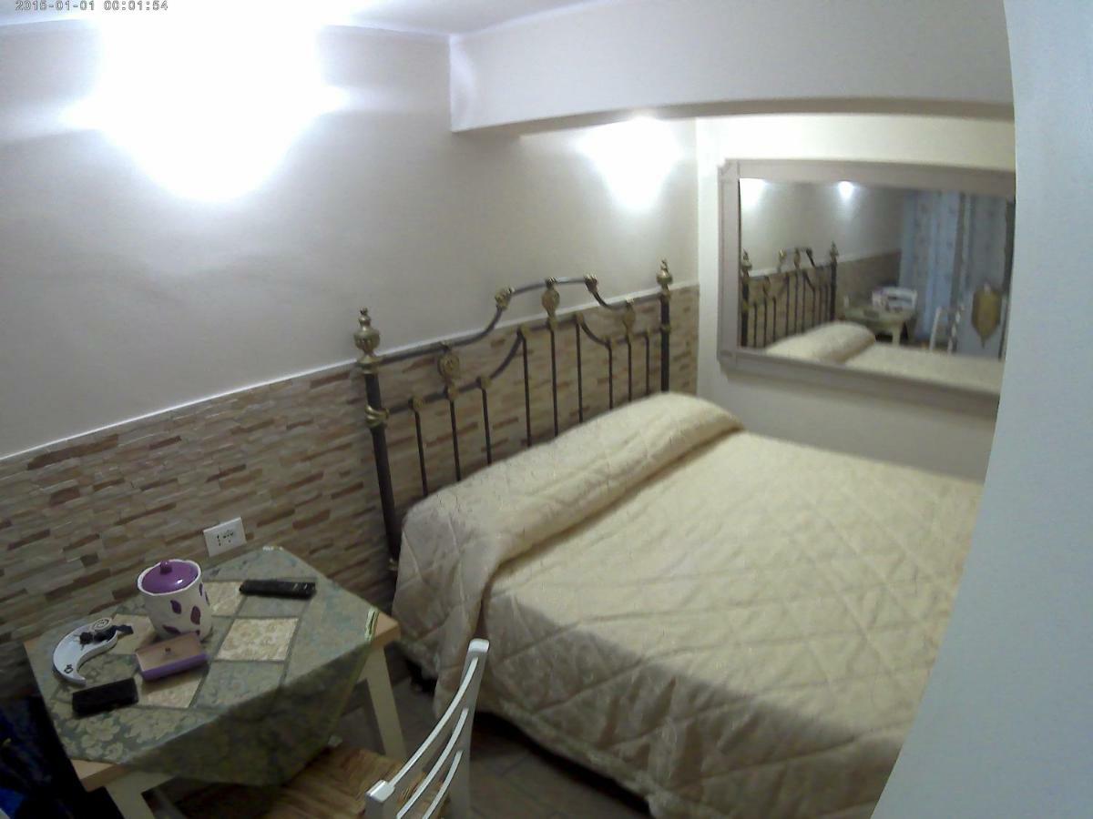 Stazione Marinuzzi Villa Palermo Buitenkant foto