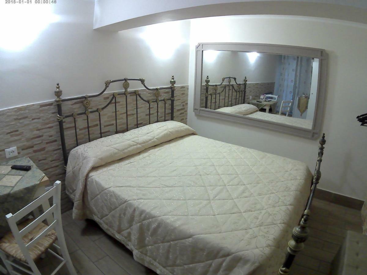 Stazione Marinuzzi Villa Palermo Buitenkant foto